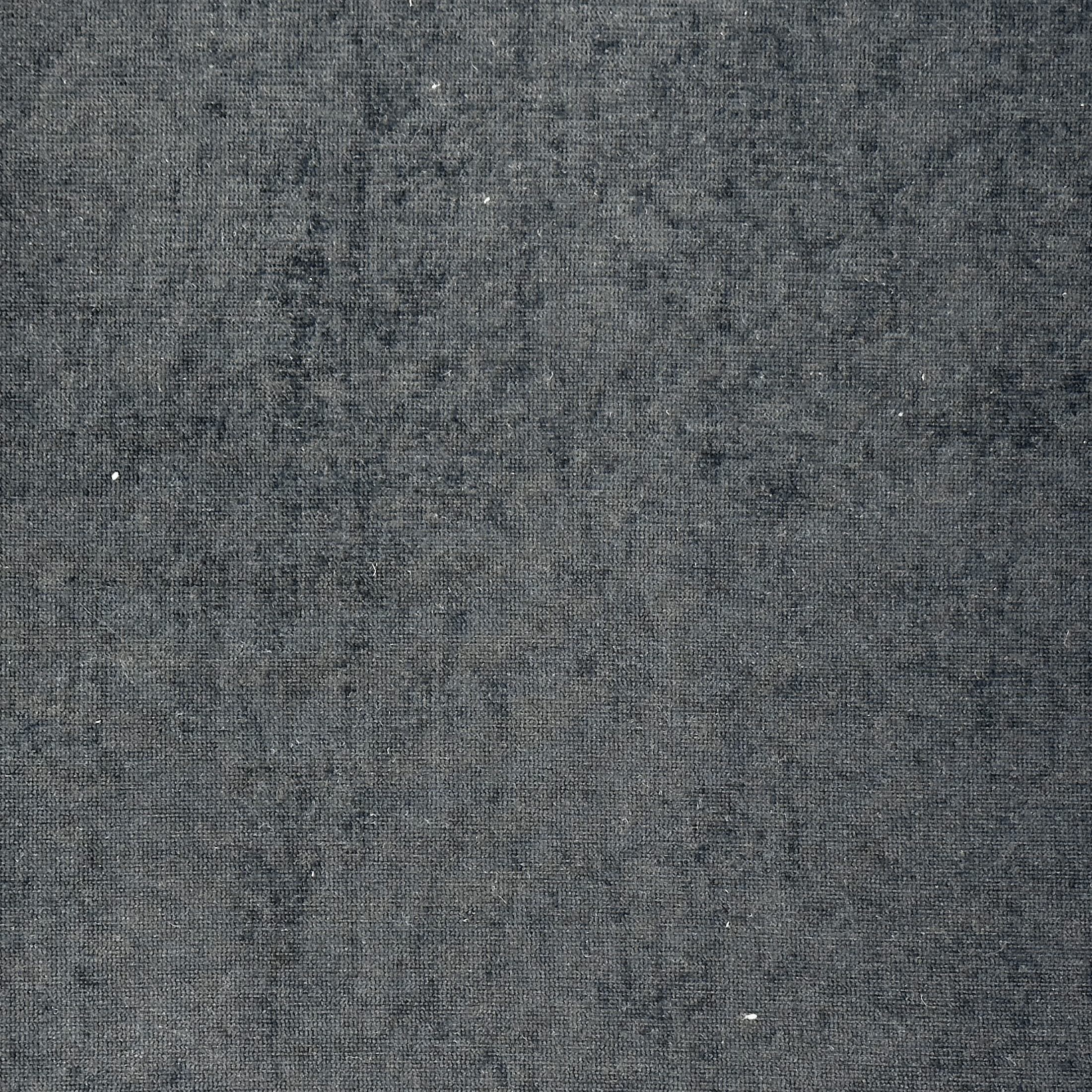 041 BLACK